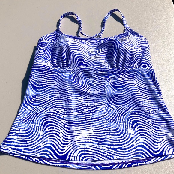 Island Escape Women’s Swimsuit Bathing Suit Bikini Tankini XL 16 - Picture 9 of 9